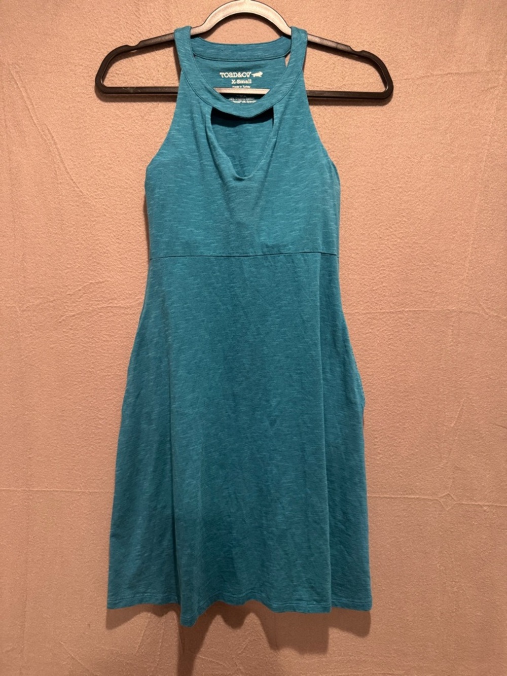 Toad&Co Teal Scoop Neck Tee
